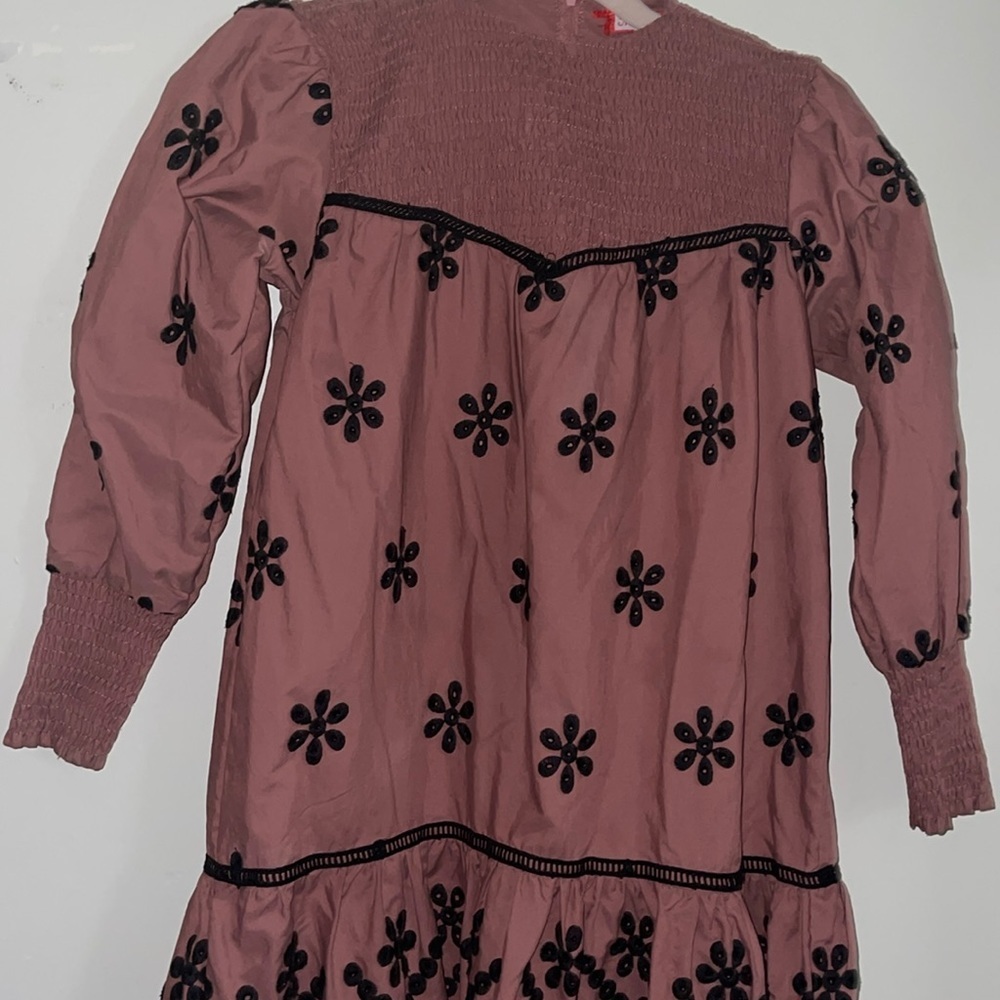 Beautiful Tiered Floral Eyelet Girls Dress - Picture 3 of 13
